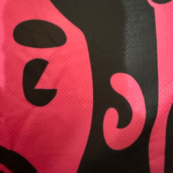 Gloomy Rainbows Art Jersey Tee Pink Blue Regular Fit - Picture 5 of 8